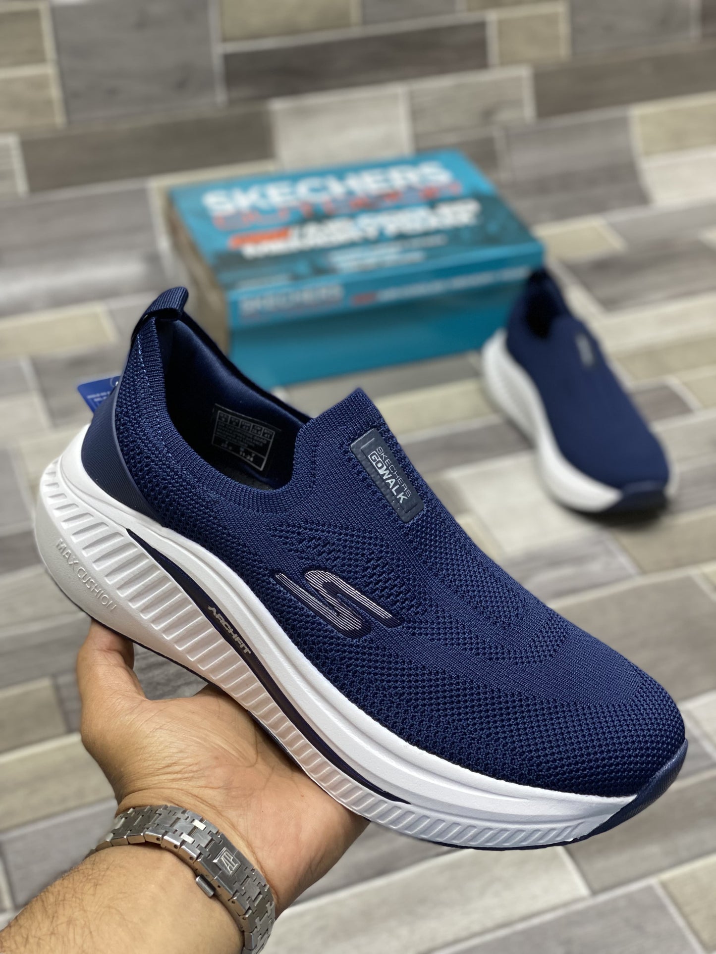 Skechers Arch Fit