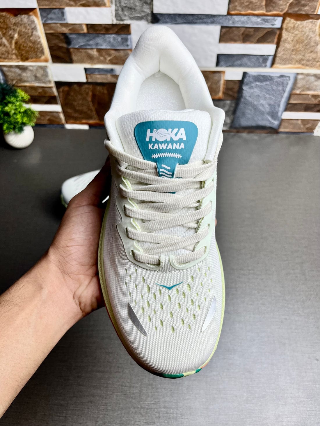 Hoka Kawana