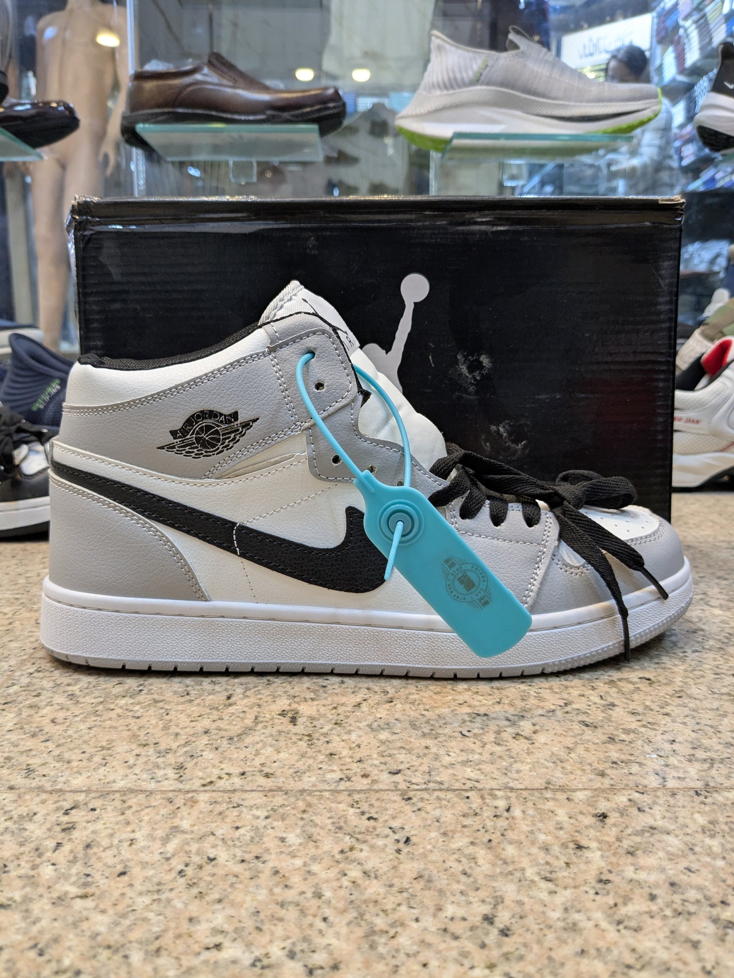 Nike Air Jordan High