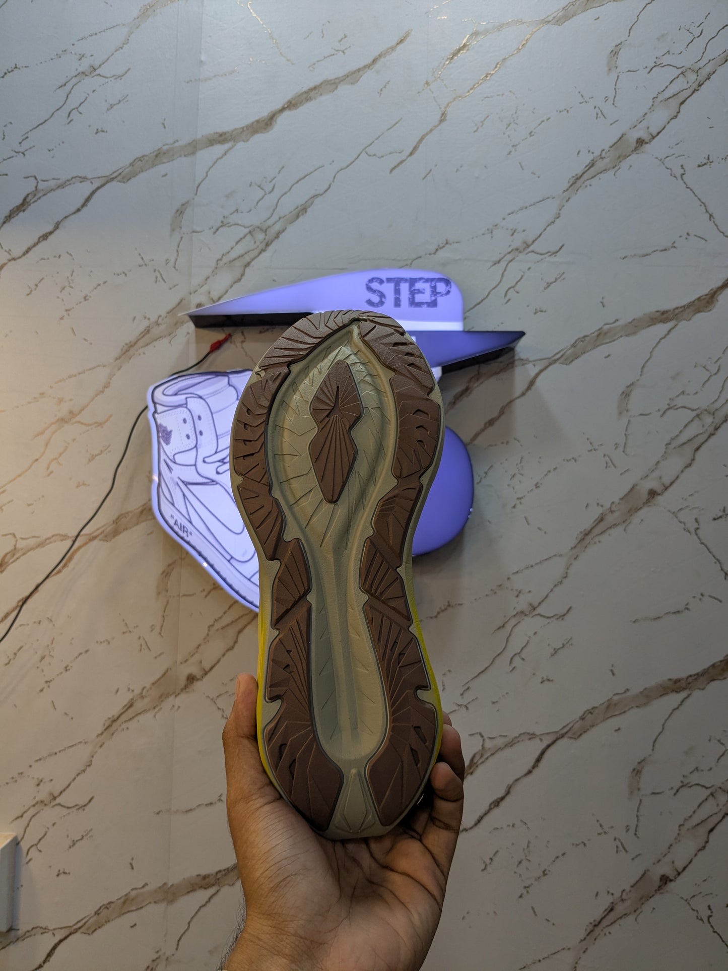 Asics Nova Blast 4