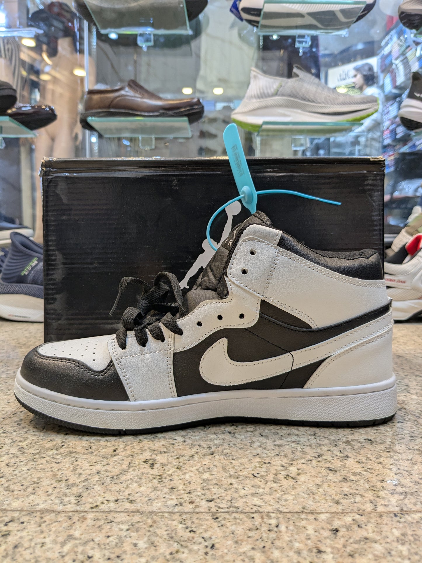 Nike Air Jordan High