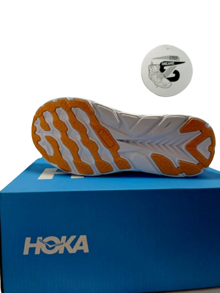 Step Dreamz Edition - Hoka Clifton 8