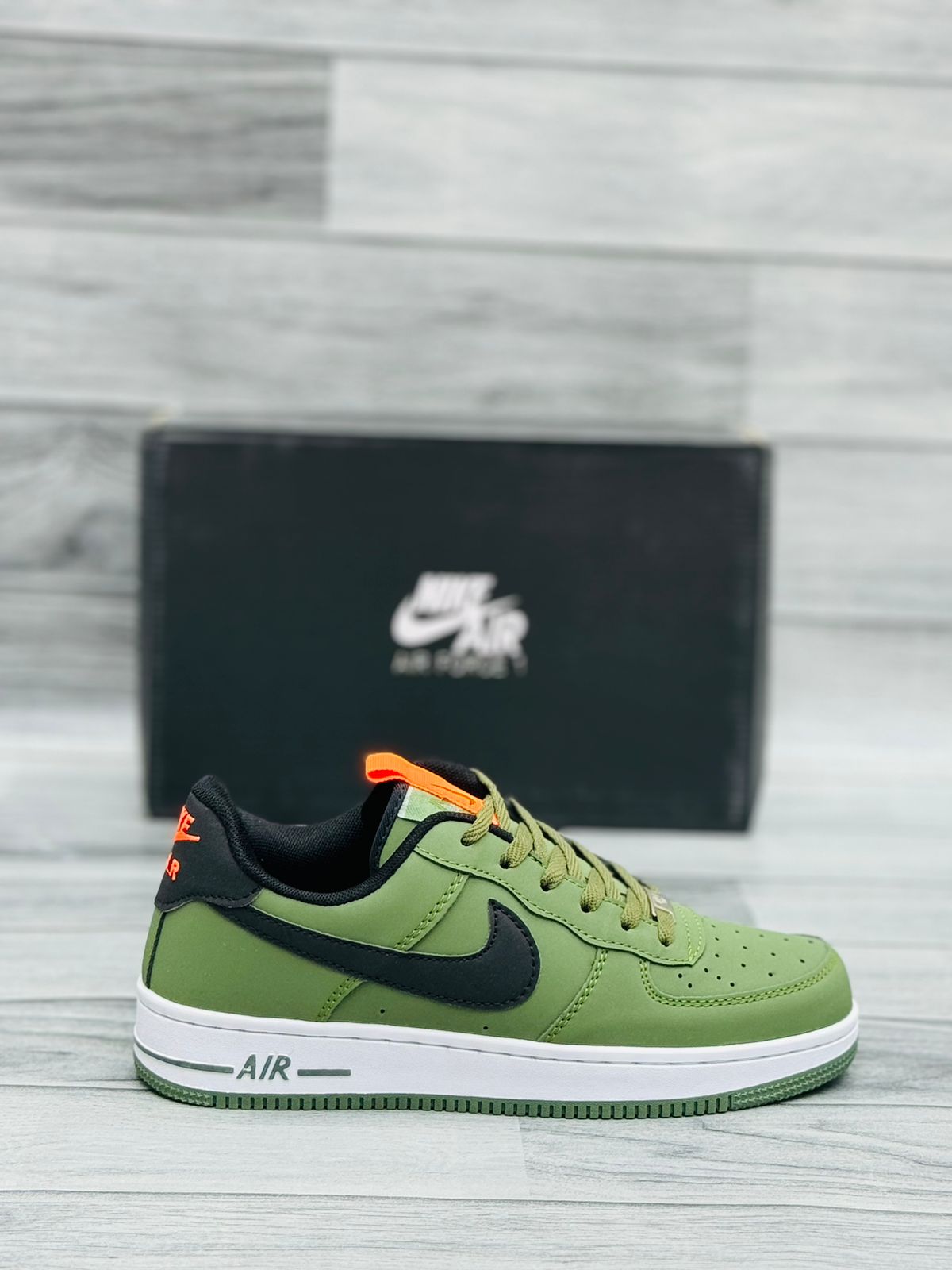 Step Dreamz Edition - Nike Air Force 2.0