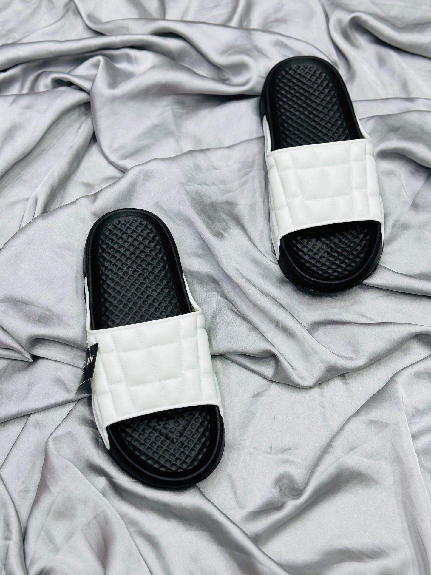 Step dreamz Edition -Balmain slides 3.0