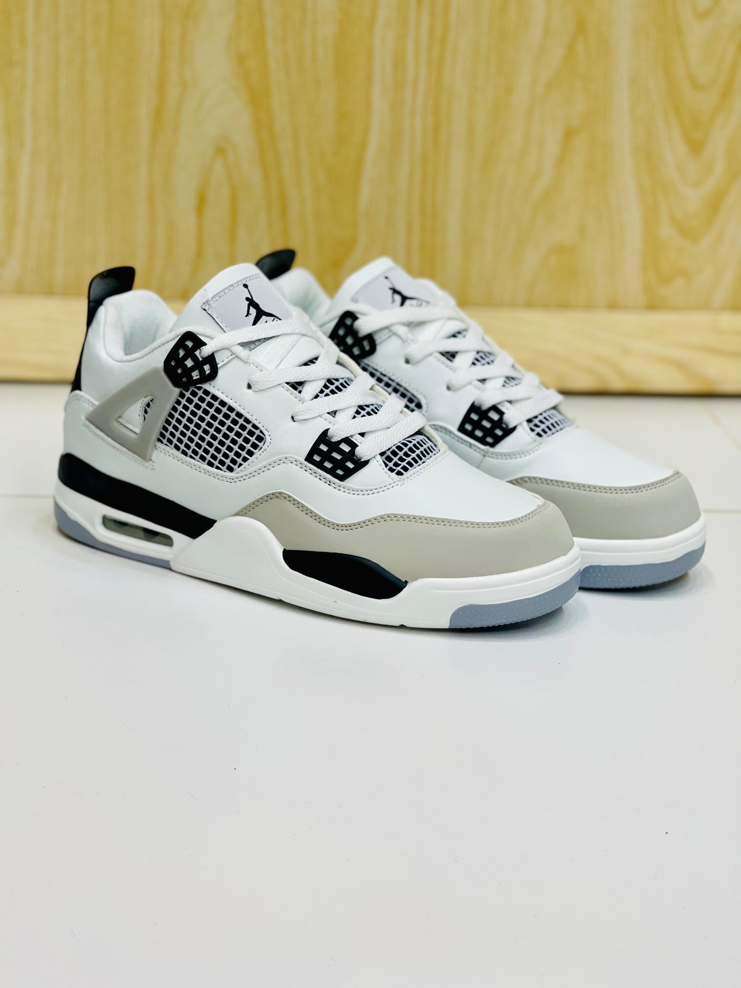 Step Dreamz Edition - Jordan 4 3.0