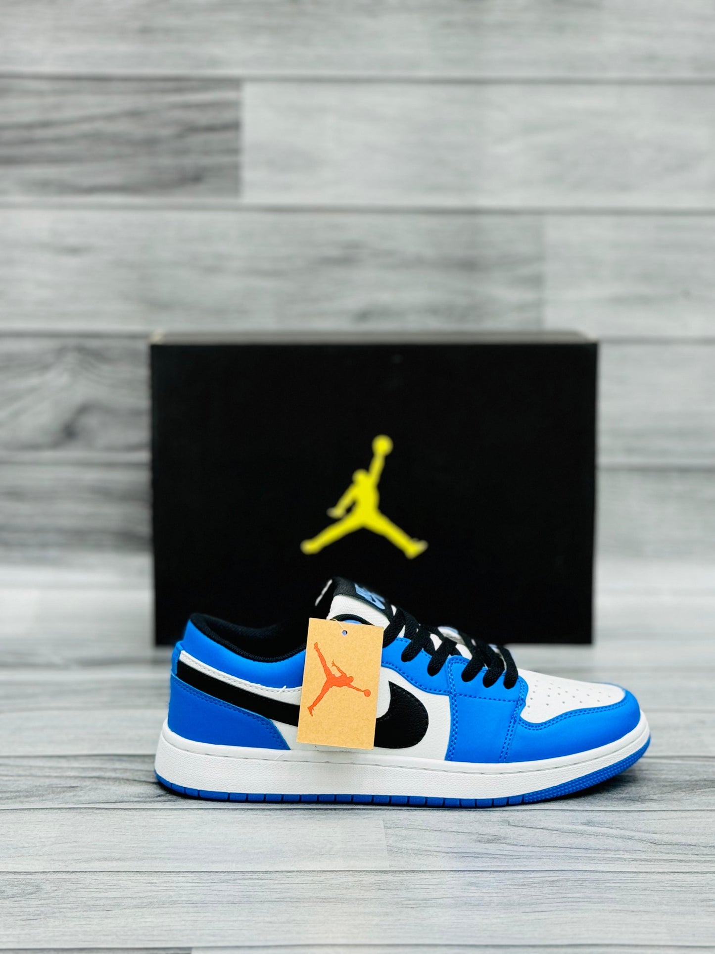 Step Dreamz Edition - Nike Air Jordan 1 Low