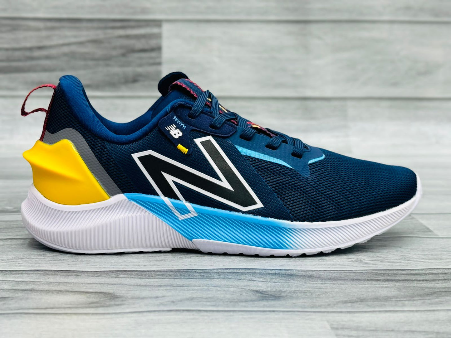 Step Dreamz Edition - New Balance FuelCell