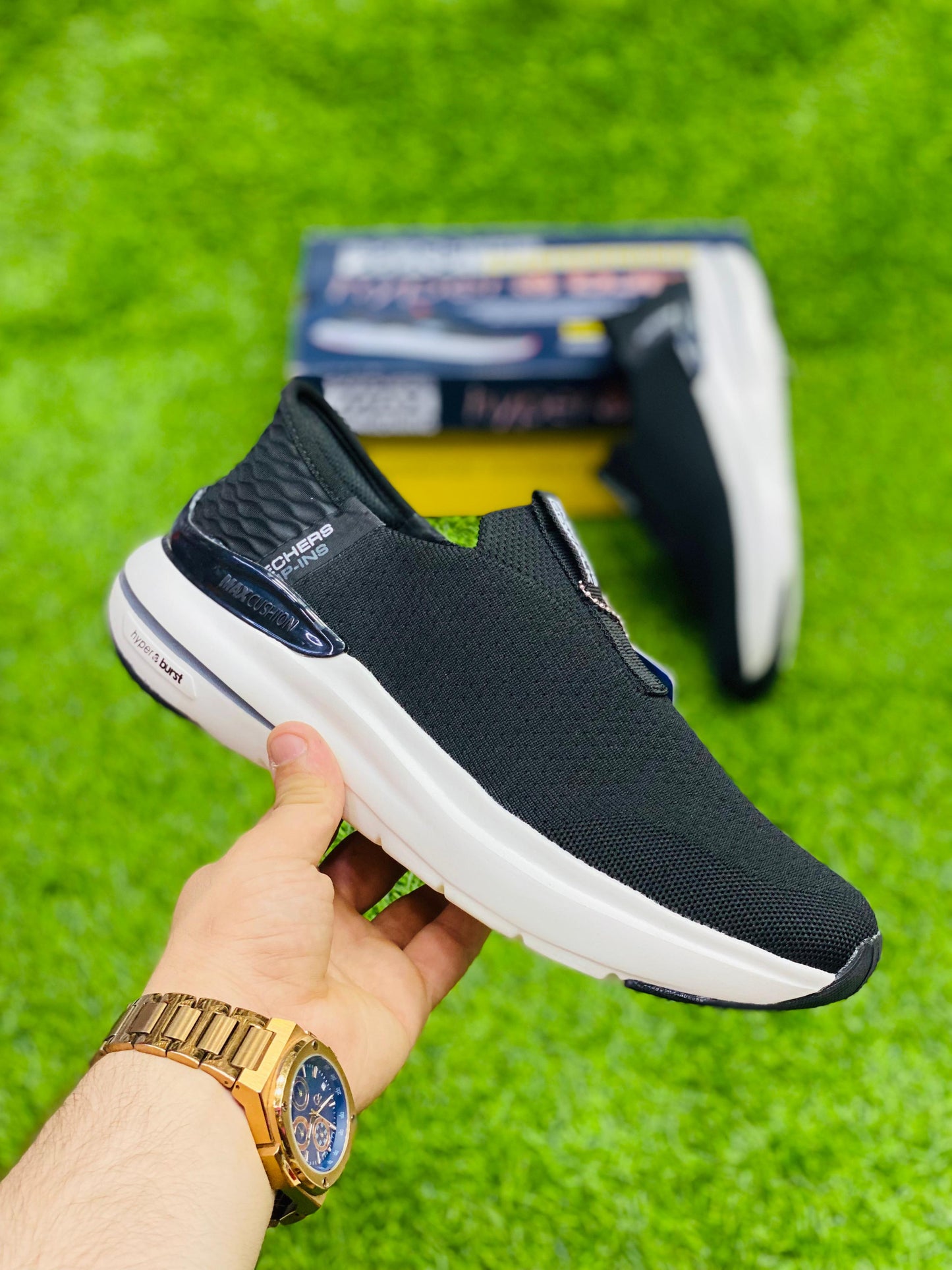 Step Dreamz Edition - Skechers HyperBurst