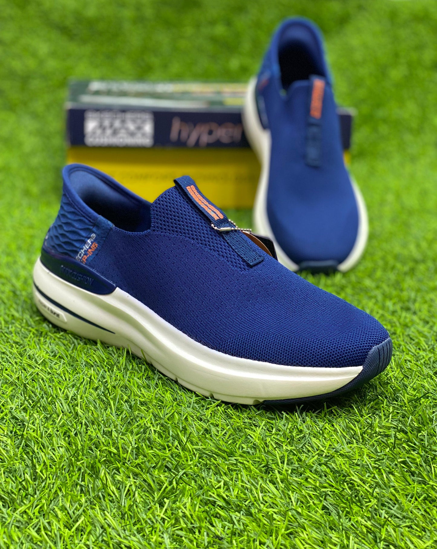 Step Dreamz Edition - Skechers HyperBurst