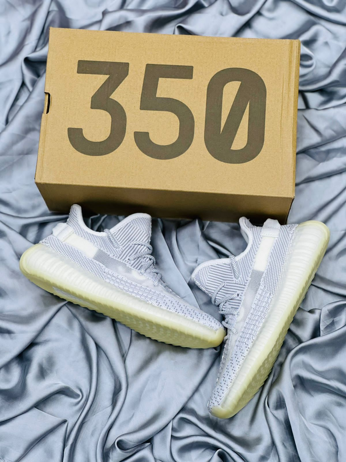 Step Dreamz Edition - Yeezy 350