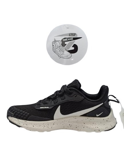 Step Dreamz Edition - Nike Trail