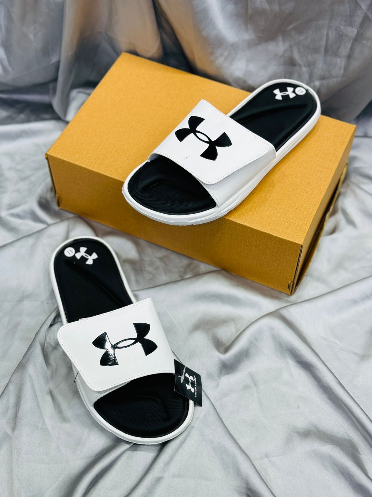 Step Dreamz Edition - UnderArmour Slides