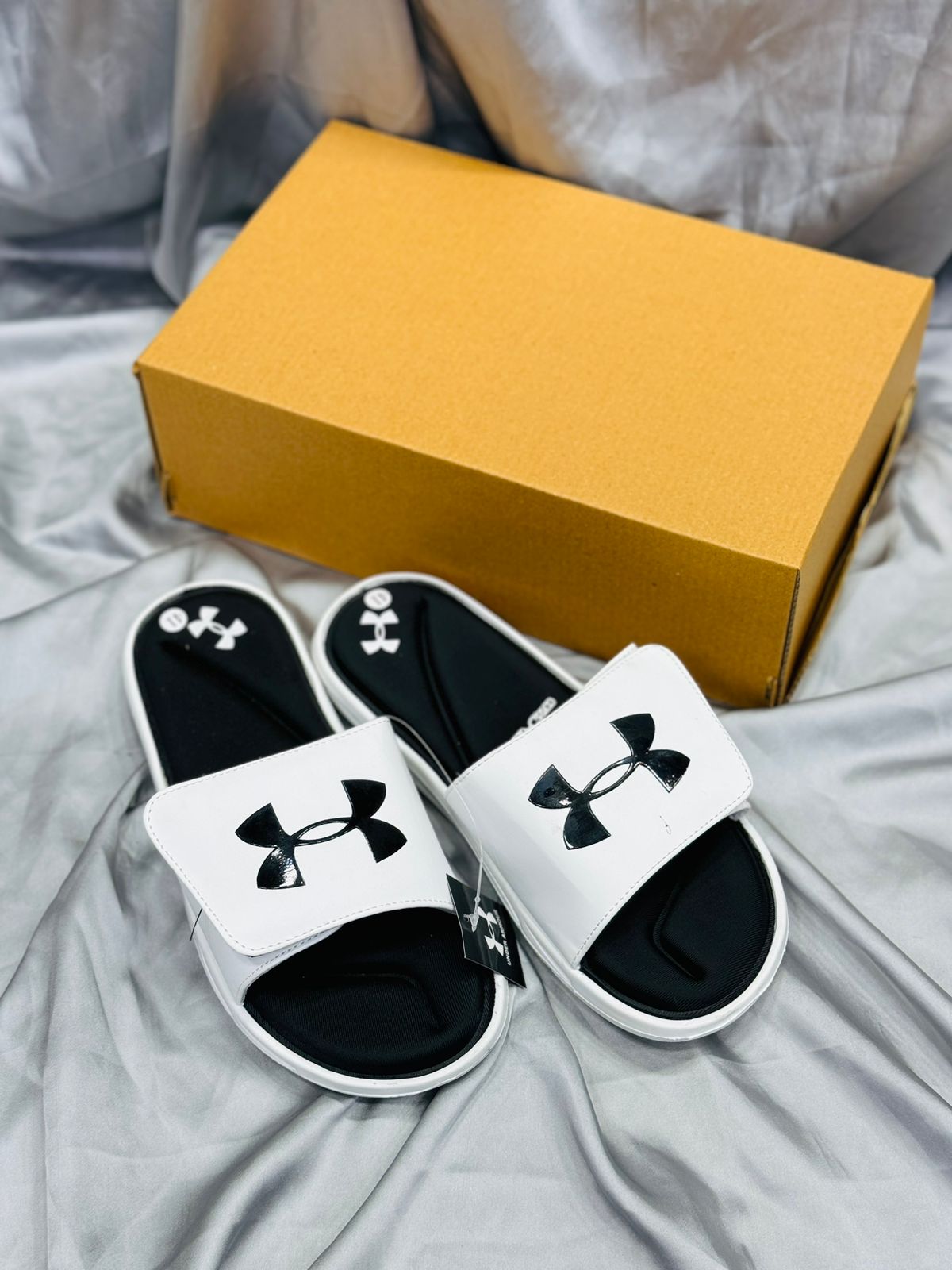 Step Dreamz Edition - UnderArmour Slides