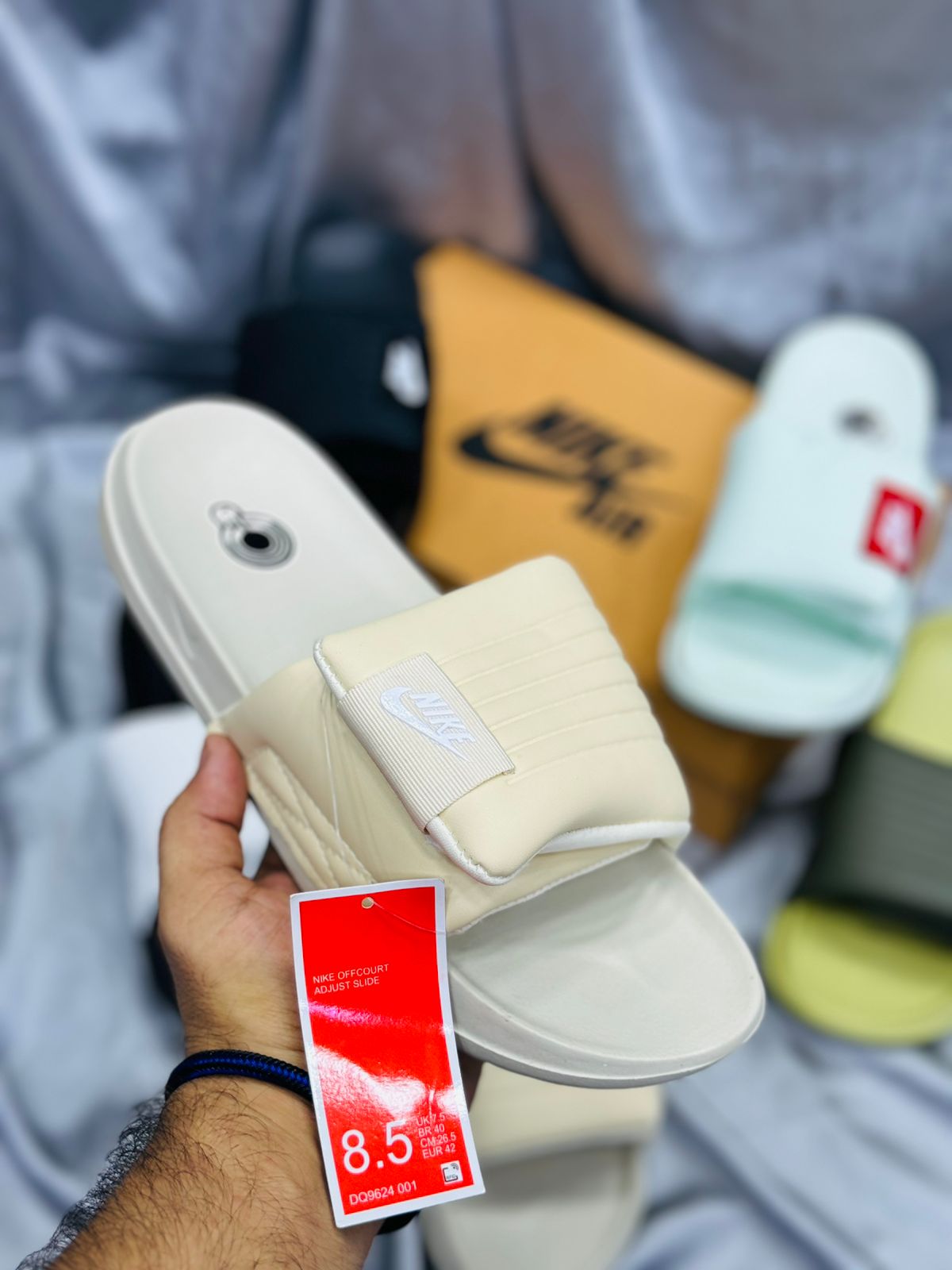 Step Dreamz Edition - Nike Slides 3.0