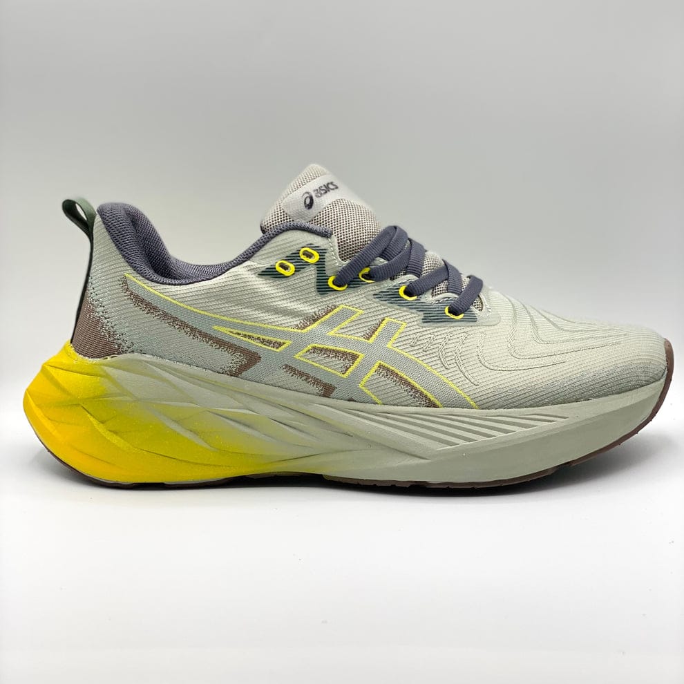 Asics Nova Blast 4