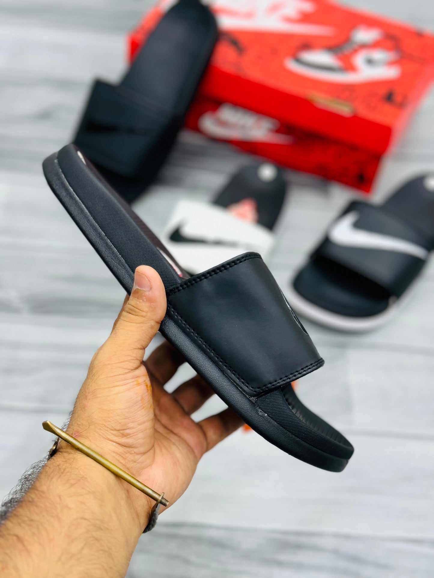 Step Dreamz Edition - Nike Slides 7.0