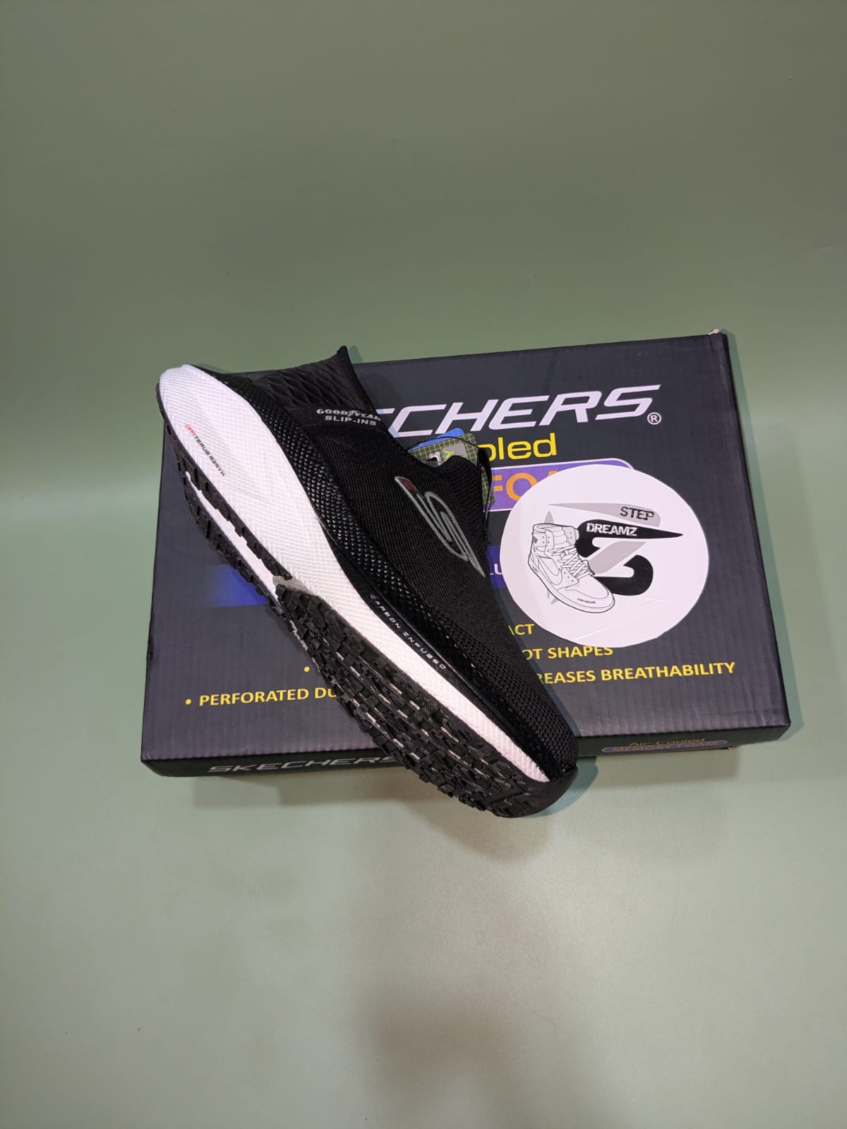 Skechers Hyper Burst Pro