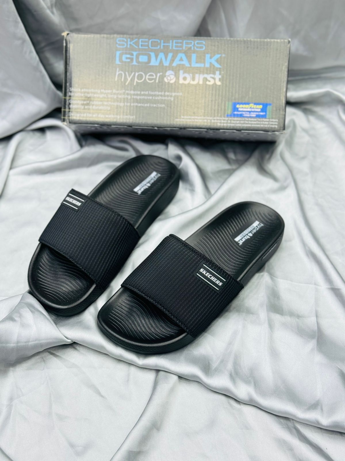 Step Dreamz Edition - Skechers Slides 6.0