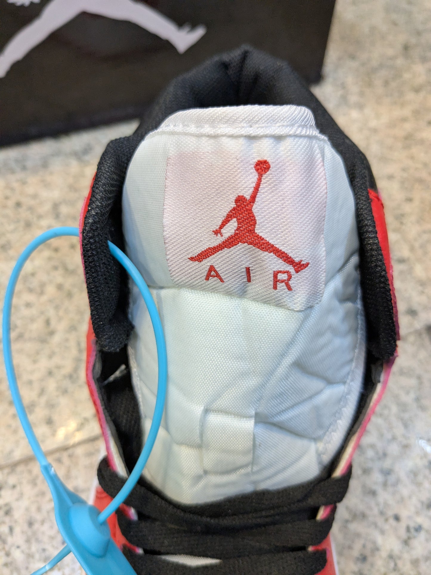 Nike Air Jordan High