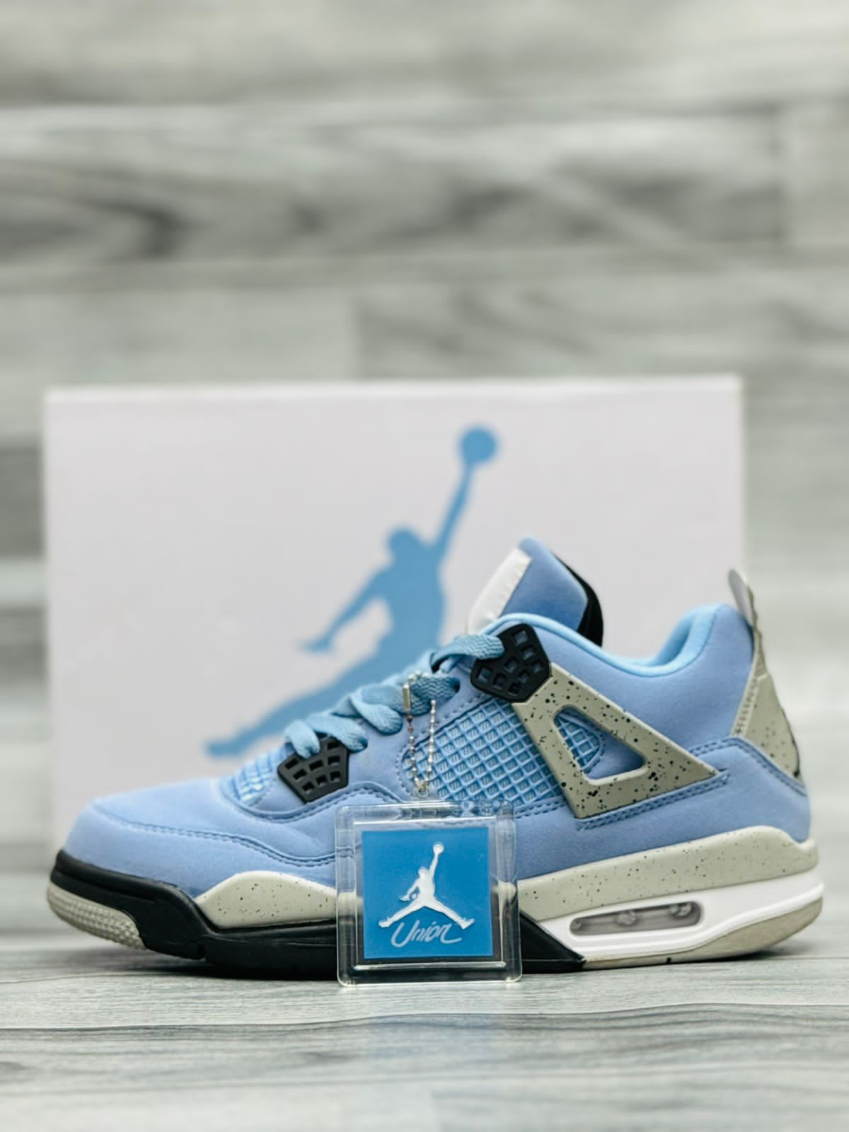 Step Dreamz Edition - Premium Jordan 4