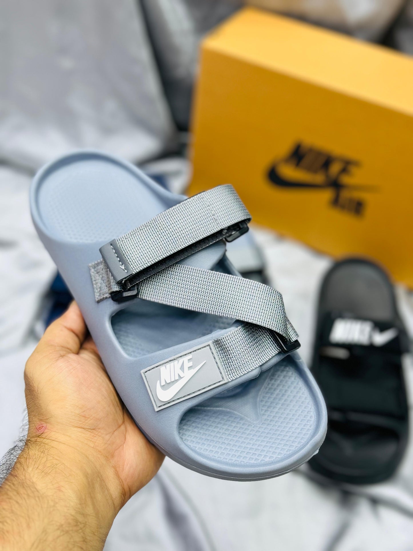 Step Dreamz Edition - Nike Slides 5.0