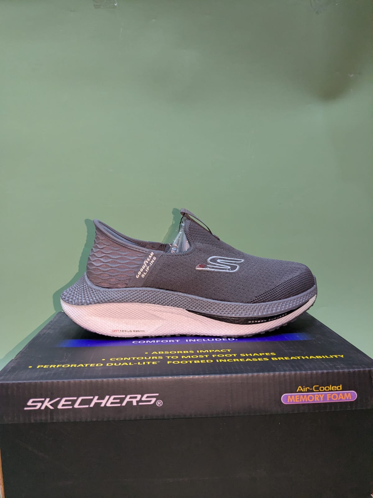 Skechers Hyper Burst Pro
