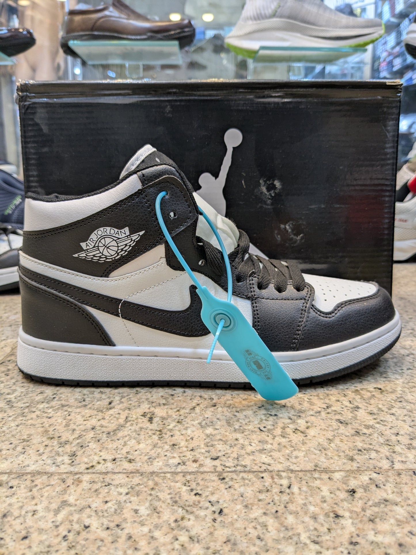 Nike Air Jordan High